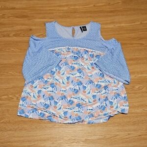 New Directions Shoulder Cut Out Blous